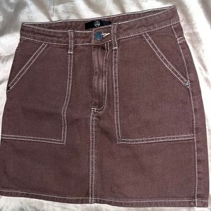 Brown mini skirt. Size US 4.